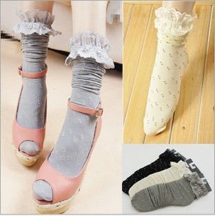 Princess vivi lace decoration polka dot three-color pile of socks knee-high socks+Free Shipping