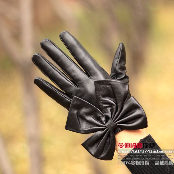 PROMOTION! Free Shipping! Women's big bow fashion sheepskin genuine leather gloves winter thermal black