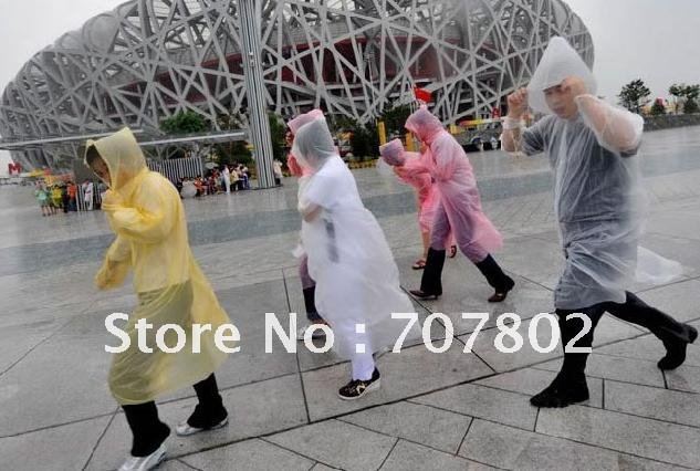 Promotions!! Disposable Raincoat/ PE Raincoat Poncho/ Raincoat