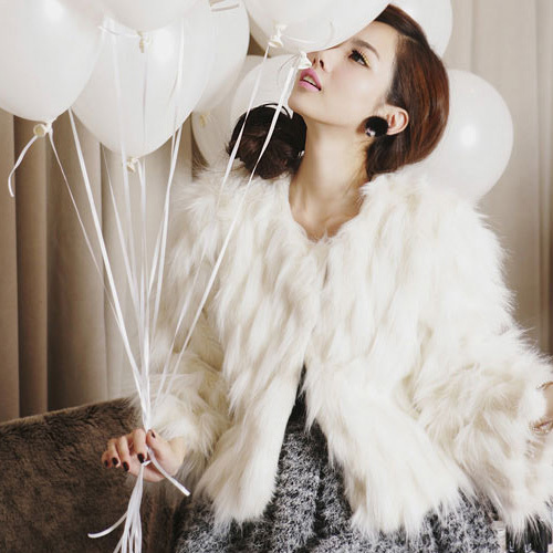 Q sweet faux white plush fur coat