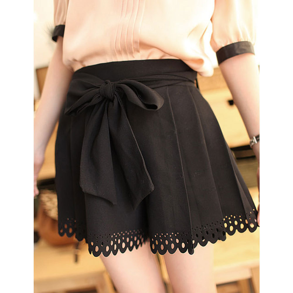 Q1348 mimius bow elastic delicate cutout carved black short culottes