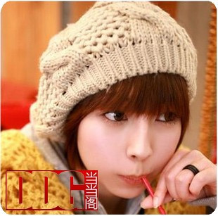 Q3012 female big bud twisted bulbiform knitted hat knitted hat