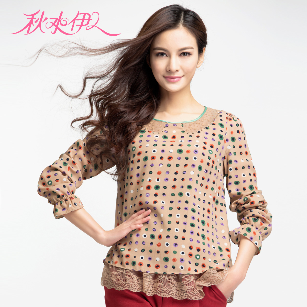 QIUSHUIYIREN 2013 spring print straight design lace patchwork sparkling diamond decoration flare sleeve top