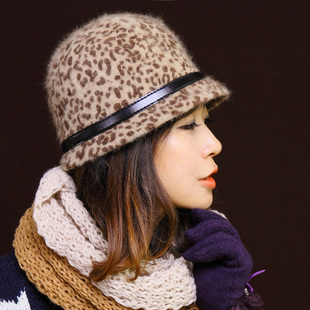 Quality rabbit fur hat bucket hat leopard print equestrian cap dome fedoras women's autumn and winter hat vintage cap