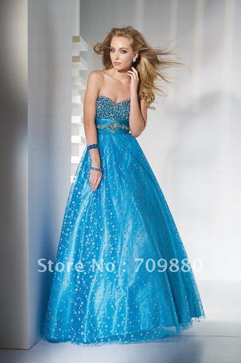 Quinceanera dress gorgeous sweetheart neckline and sparkling jeweled embellishment on the bustline and skirt. Pleated waistband