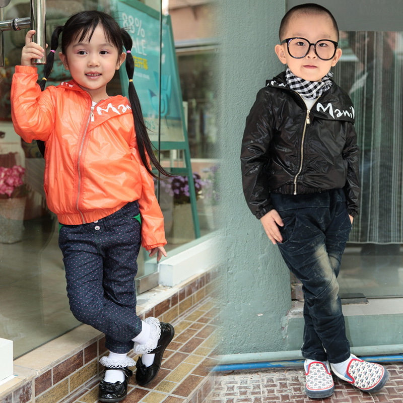 Radish 2013 spring male child girls clothing trench windproof rainproof hoodie child outerwear d111
