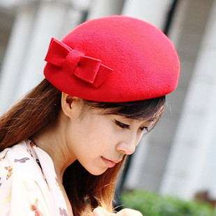 Red vintage woolen beret hat bow sidepiece female