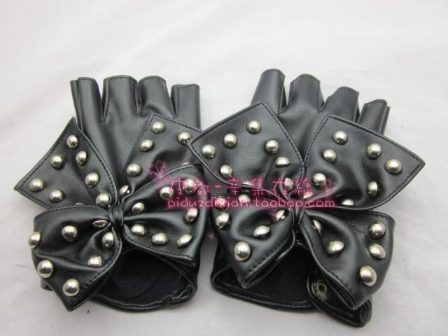 Rgxzr the trend of the bow genuine leather rivet fashion t women's semi-finger gloves