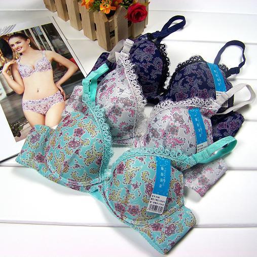 Rhinestone prettifier b deep V-neck push up fashion bra set