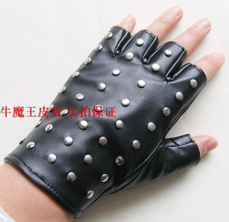 Rivet half finger leather gloves mantianxing leather u semi-finger gloves t ruslana korshunova mitring