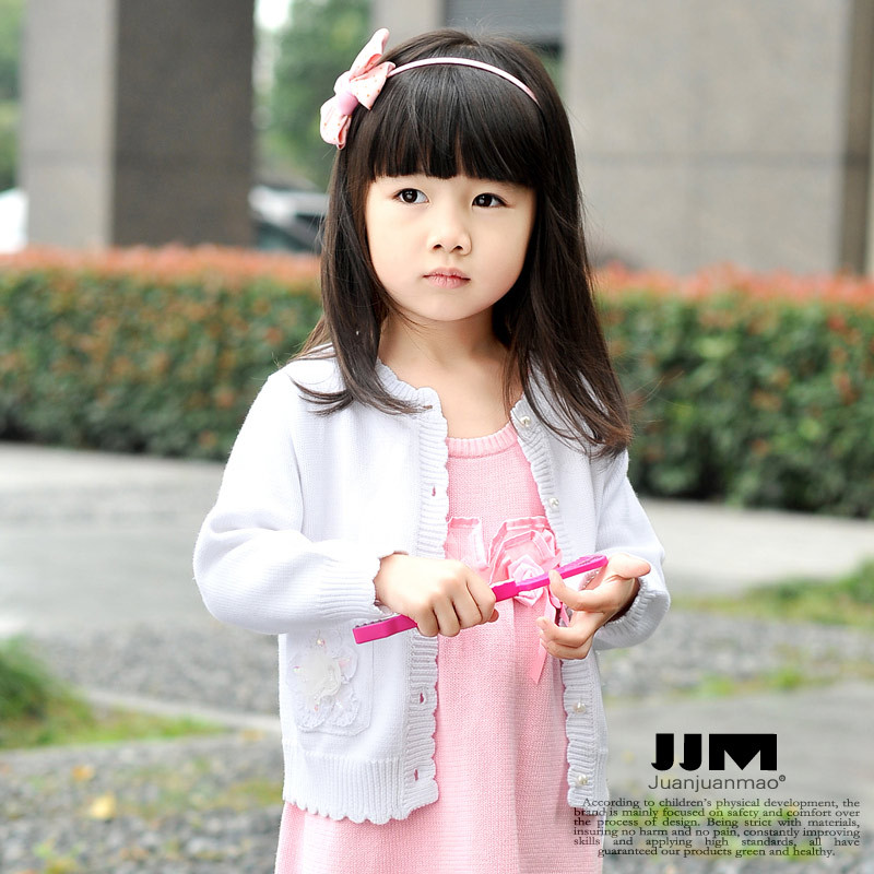 Roll 2013 autumn children's clothing female child top small pocket exquisite the flowers knitted outerwear cardigan