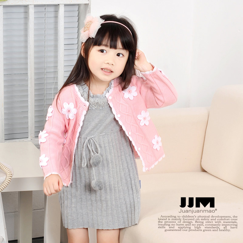 Roll children's clothing female child 2013 spring handmade knitted little daisy knitted outerwear coat