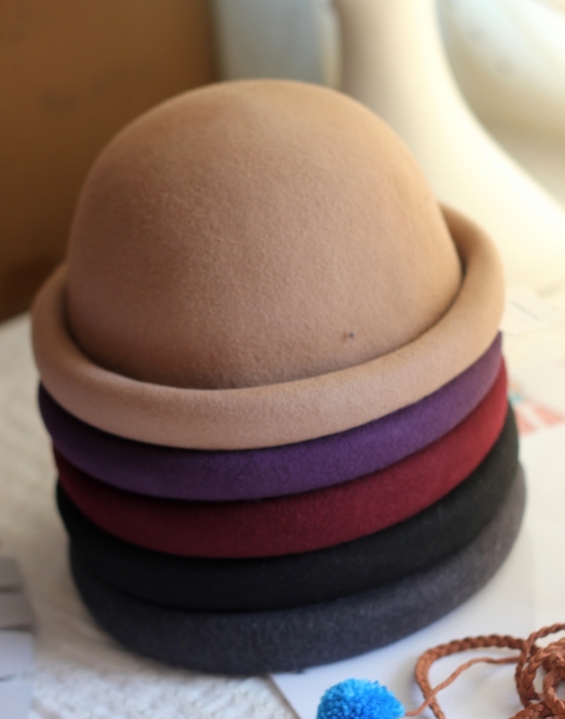 Roll-up hem elegant woolen fedoras beret women's