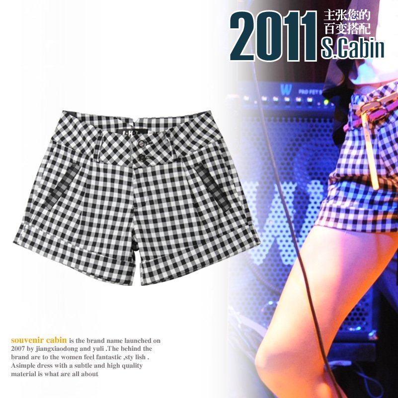 S-cabin 2011 fashion slim plaid low-waist shorts pants