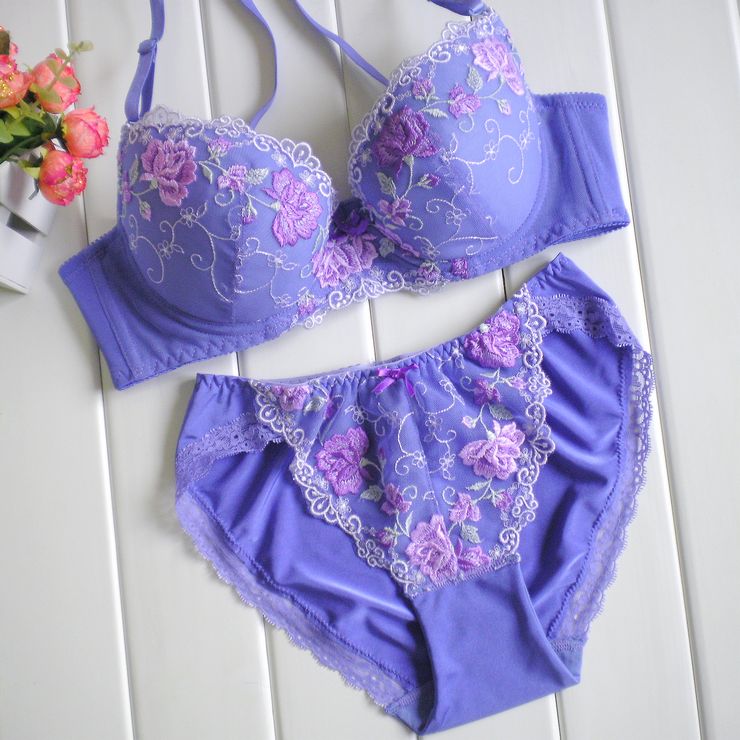 Set purple push up embroidery lace underwear bra set 3 3 breasted sexy bra