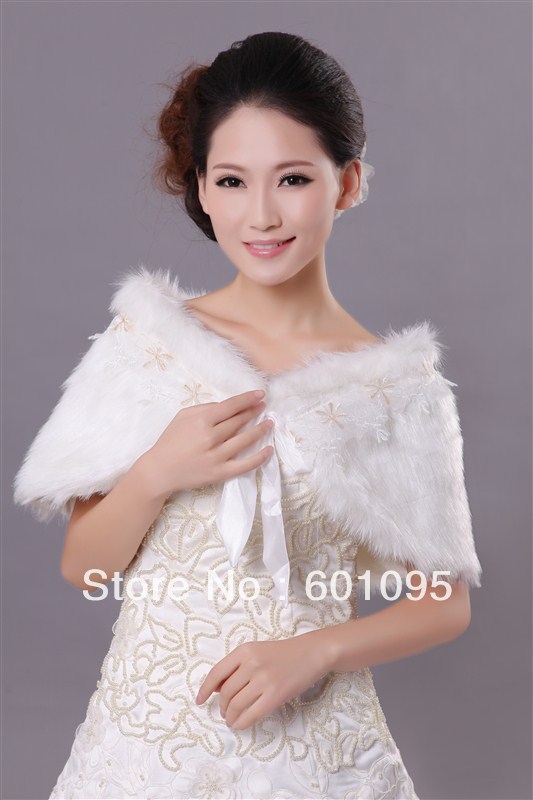 Sexy Angel Love Ladies Faux Fur Embroidery Wedding Bridal Wrap Bridal Wedding Jacket Shawl Wedding Accessory in 2013