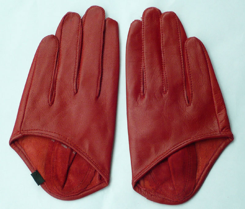 Sexy City Size M Women's halter style semi-palm Leather Gloves  Red