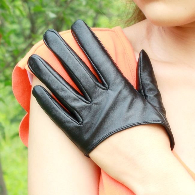 Sexy City Women's gril  halter style semi-palm 100% Leather Gloves black