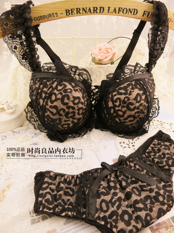 Sexy lace leopard print bra women's bra front button push up cross straps bra set deep V-neck