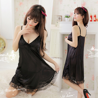 Sexy sleepwear spring and summer women's faux silk spaghetti strap sexy nightgown black lace set temptation
