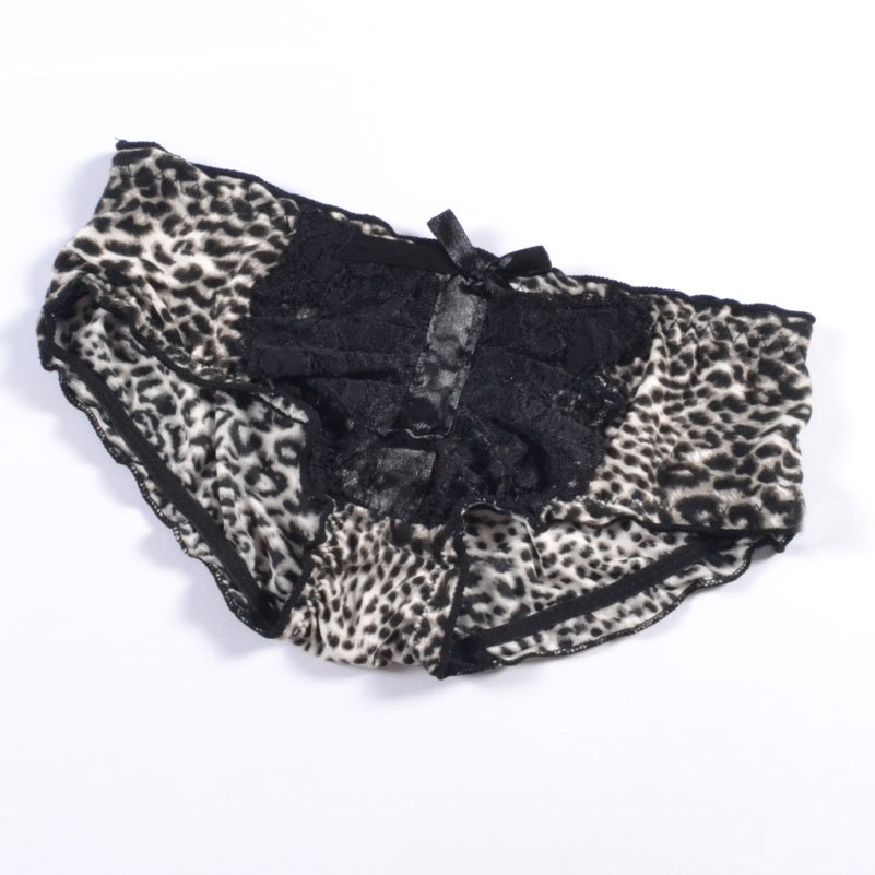 Sexy women's mid waist fresh breathable lace small leopard print panties 100% cotton