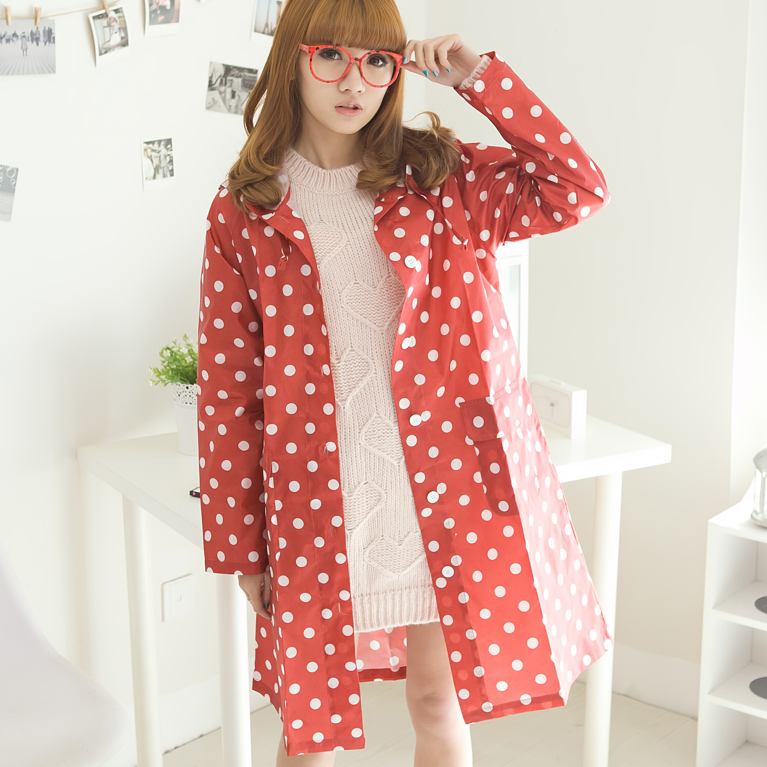Short design fashion red sole big white bicycle electric bicycle trench raincoat poncho