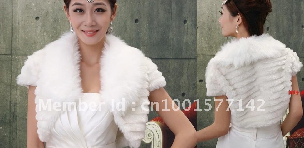Short Sleeves Long Faux Fur Winter Wam White Wedding Jacket/Bolero Bridal Wraps Wedding Accessory Free Size