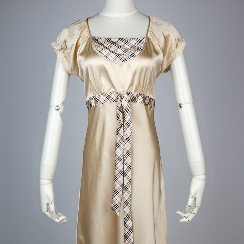 Silk mulberry silk crepe satin silk print nightgown elegant fashion