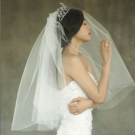 Simple bride wedding dress veil design short veil full yarn veil style yarn