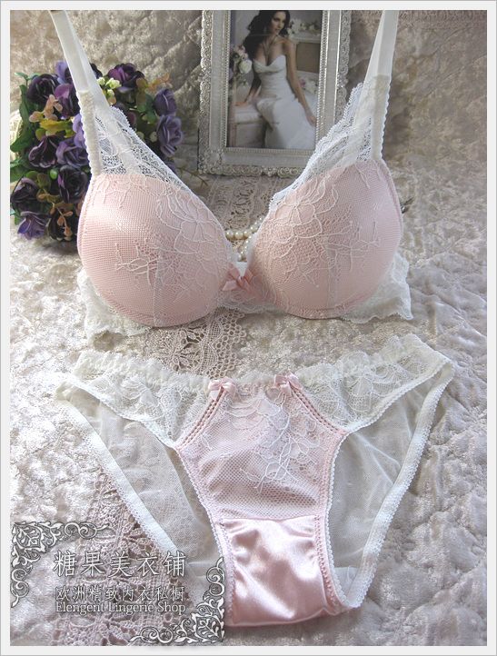 Single aesthetic unique lace pearl pink fashion bra set