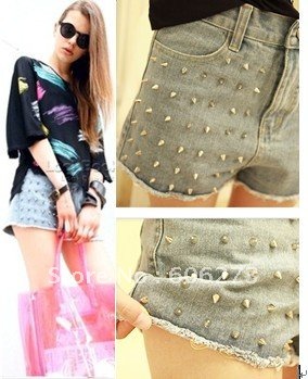 Slouchy Punk Blue 3D Rivet Studds Spike Distressed Cotton Denim Shorts Hot Pants