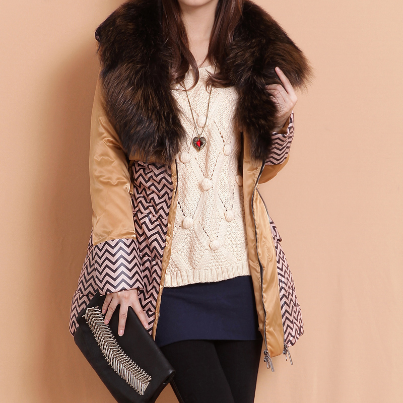 Small women's medium-long raccoon fur down coat outerwear 4