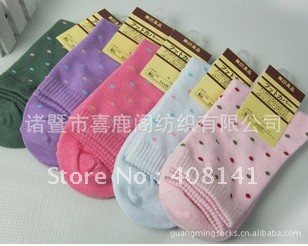 Snapping up ~ socks wholesale female sox small dot sox foreign trade socks ship sox invisible sox short tube socks cotton socks