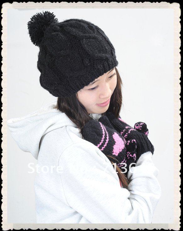solid colour women hat winter hat cute ball knitted hat wholesale