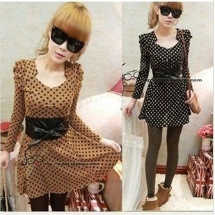 Special geometry of aquapop one-piece dress leather belt
