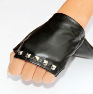 Star Foreign Trade 2011 semi-finger hip-hop women's rivets short design genuine leather sheepskin gloves computer