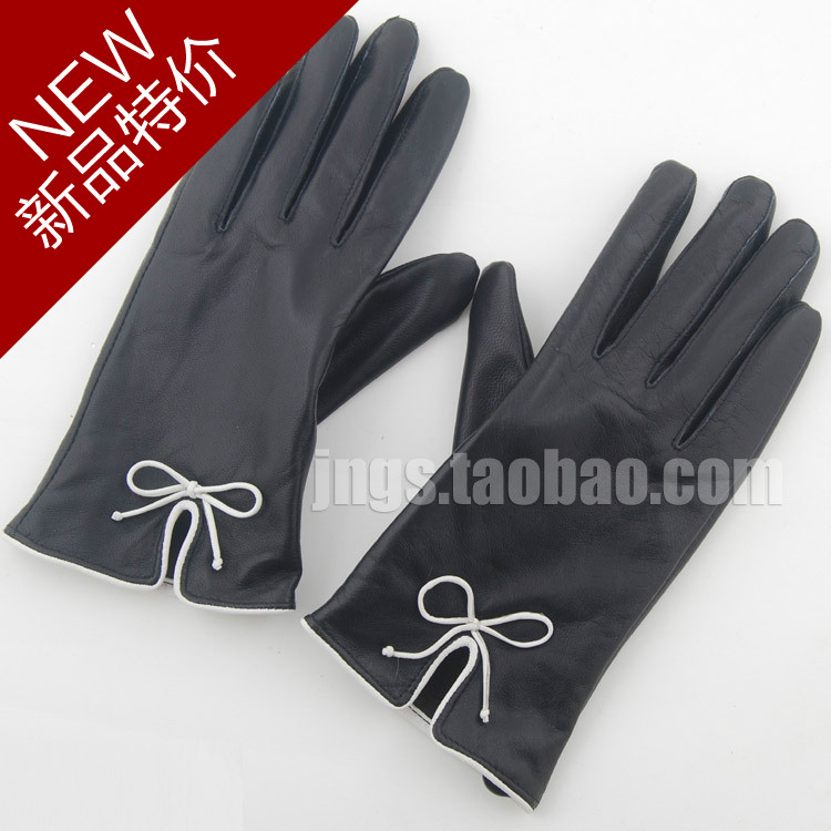 Star Foreign Trade Leather gloves female genuine leather winter thermal fleece lined elegant bow suede gloves fur gloves