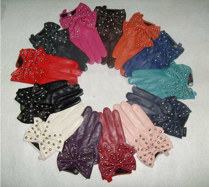Stars are rattling Gaga () of super bowknot ladies fashion tangerine rivet leather gloves   wholesale  10 pcs free shipping