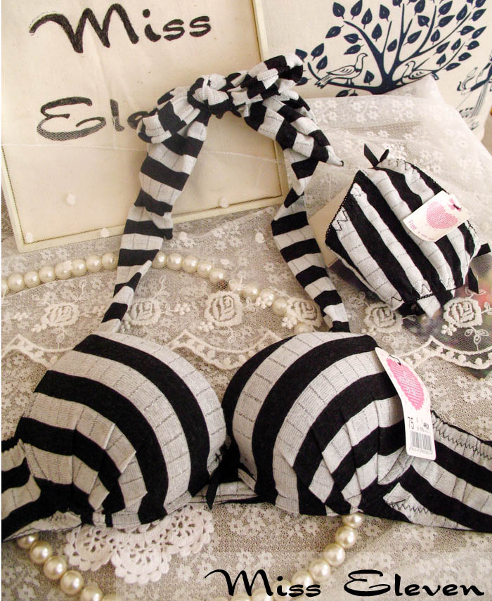 Stripe fresh insert double shoulder strap push up underwear bra set