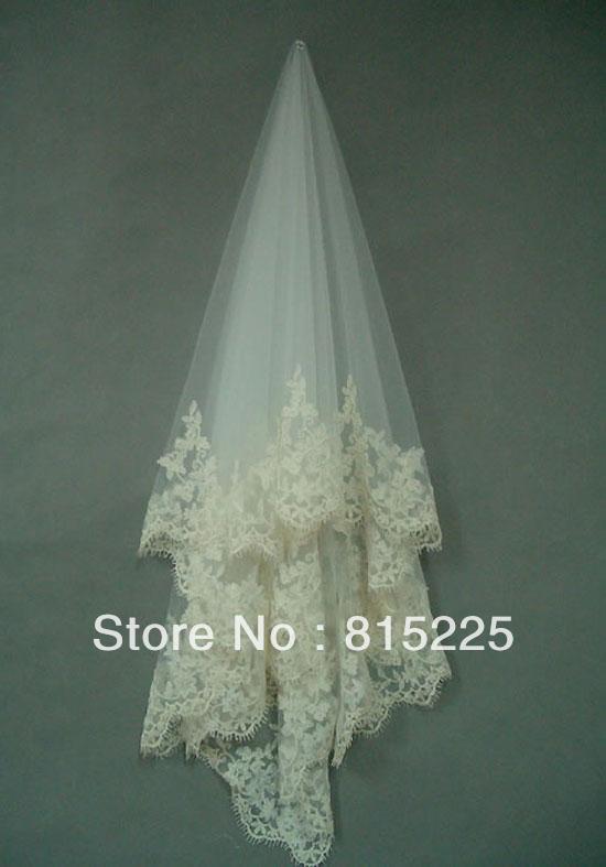 Stunning Classy  Fingertip Bridal Veils Wedding Veil Accessories Decoration  White Ivory  Lace Edge Applique  Tulle Fabric