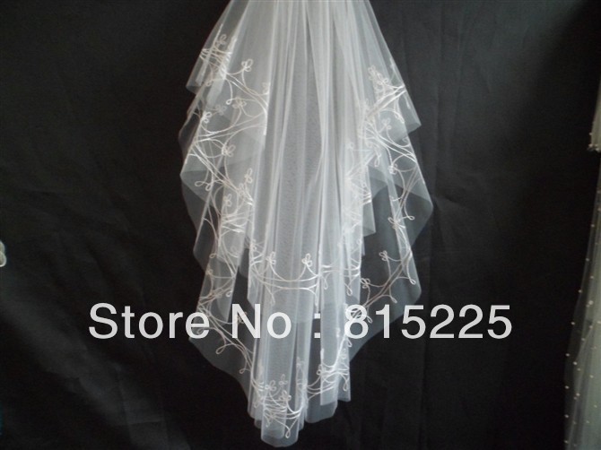 Stunning New Charming Wedding Decoration Accessories Elbow Length Veils Crocheted Applique Tulle Fabric Free Shipping White Hot