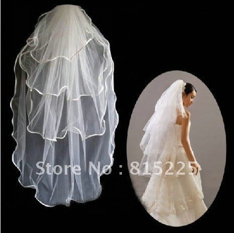 Stylish Hot Sell New Coming Wedding Accessories Bridal Veils Tulle Fabric Multi Layer Ribbon Edge Fingertip Length