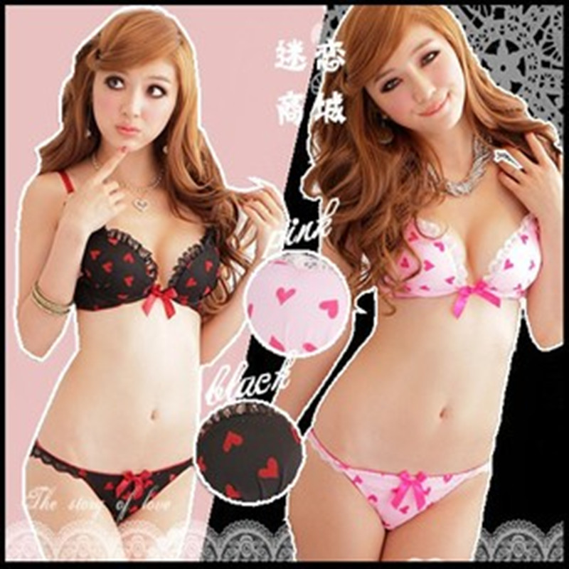 Sweet talk secretly w wire love print concentrated burst milk underwear bra set