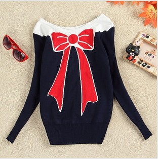 The 2012 winter new fashion red scarf pattern unique to design sleeve sweater A616