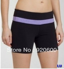 The cheap wholesale yoga seventh shorts, a variety of colors, quality assurance, free shipping