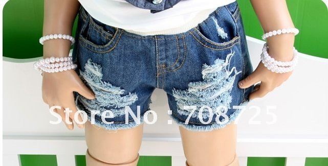 The new baby sundress han edition children's wear girls personality hole children thin short trousers soft cowboy