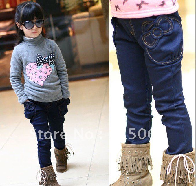 The new Hello Kitty patch pocket denim pencil pants wholesale free shipping!