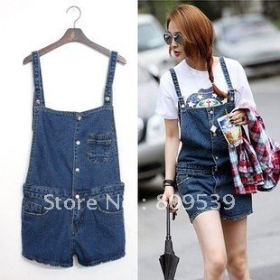 The new wave of Korean version of the lovely thin jeans women denim overalls child denim shorts piece pants