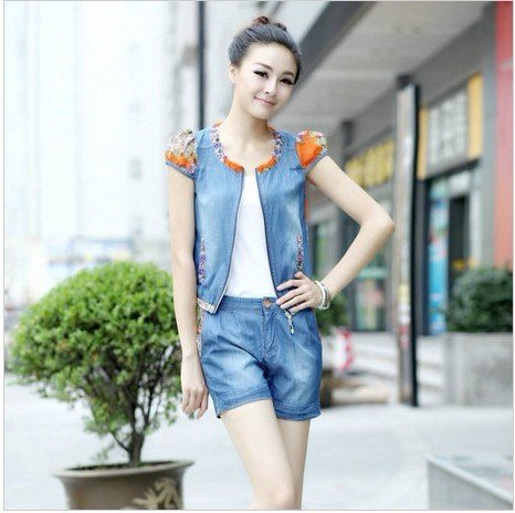 The new woman of the 2012 summer denim vest, ladies and two-piece leisure suits, Free Shipping-G193