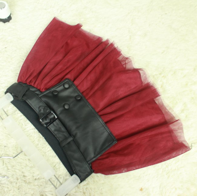 The spring new Shaqun YN317002 2012 PU leather stitching tutu skirt skirts